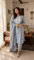 Neela Paisley Kurta Set